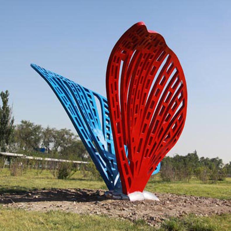 凝聚校园精神 户外大型不锈钢雕塑的设计制作与景观文化融合